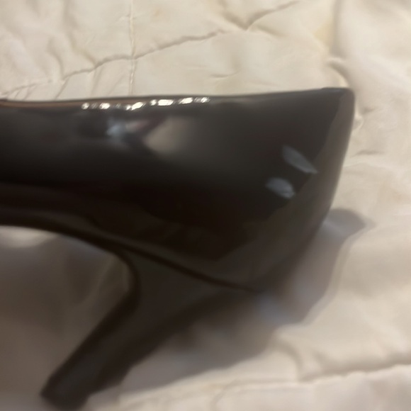 Clarks cushioned pump - Picture 3 of 4